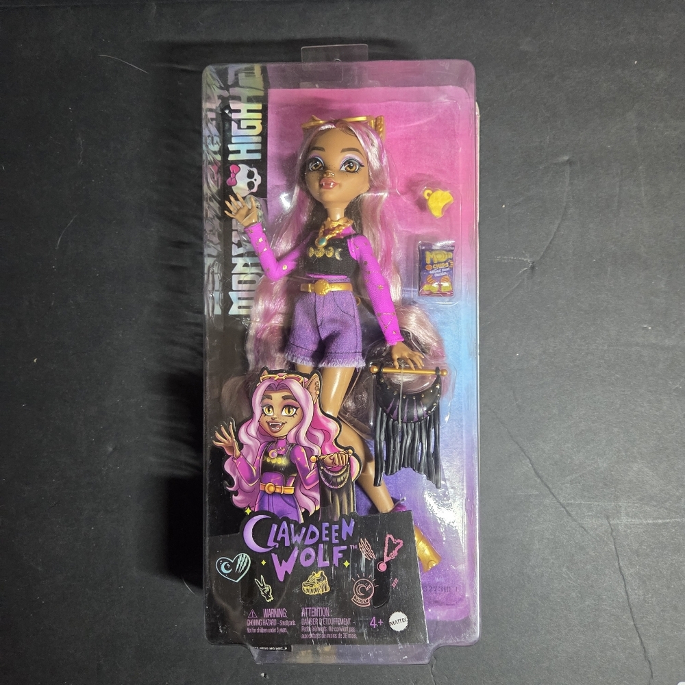 Monster High 2022 Clawdeen Wolf Doll With Accessories. Brand New in Box.